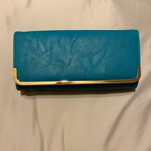 Turquoise/Gold Charming Charlie Wallet